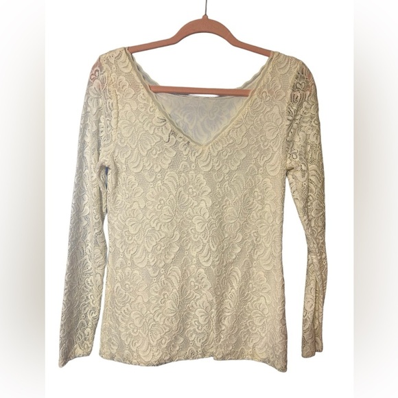 WHBM Lace White L/S Deep V Back - Picture 2 of 2